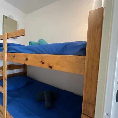 Le Capitole B 302, 26m2, Clim, 2 Adultes 2 Enfants * Фрежюс