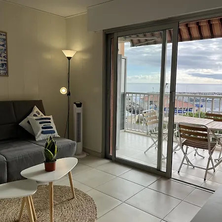 Le Capitole B 302, 26m2, Clim, 2 Adultes 2 Enfants Lägenhet Fréjus