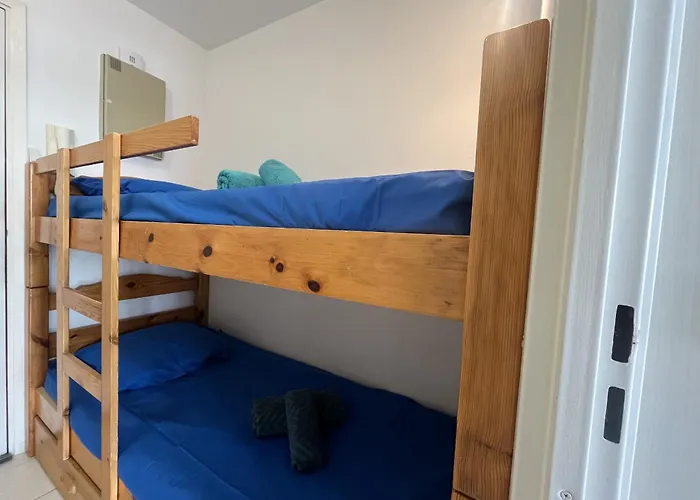 Le Capitole B 302, 26m2, Clim, 2 Adultes 2 Enfants * Fréjus